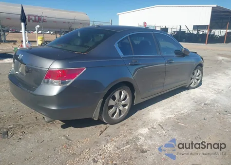 2010 Honda Accord 2.4 Ex-L z USA, uszkodzony, nr VIN 1HGCP2F86AA109710